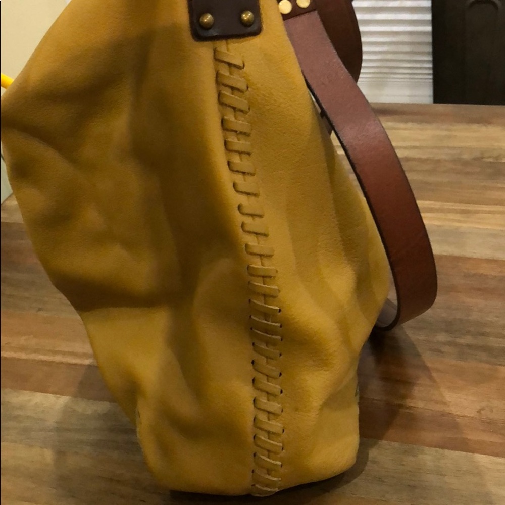 Lucky Hobo - Picture 2 of 4